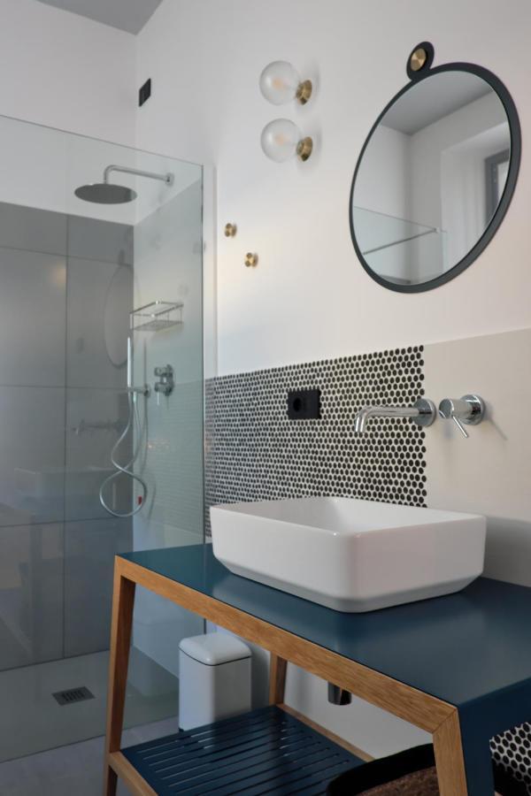 Invento Bnb Unconventional Maison チヴィタノーヴァ・マルケ エクステリア 写真