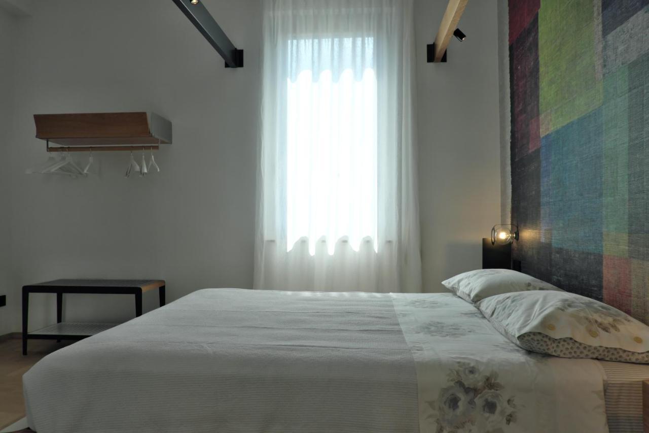 Invento Bnb Unconventional Maison チヴィタノーヴァ・マルケ エクステリア 写真