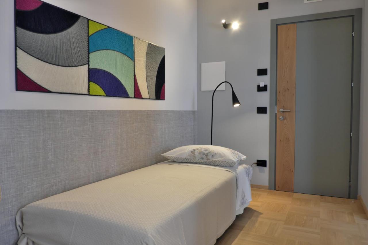 Invento Bnb Unconventional Maison チヴィタノーヴァ・マルケ エクステリア 写真